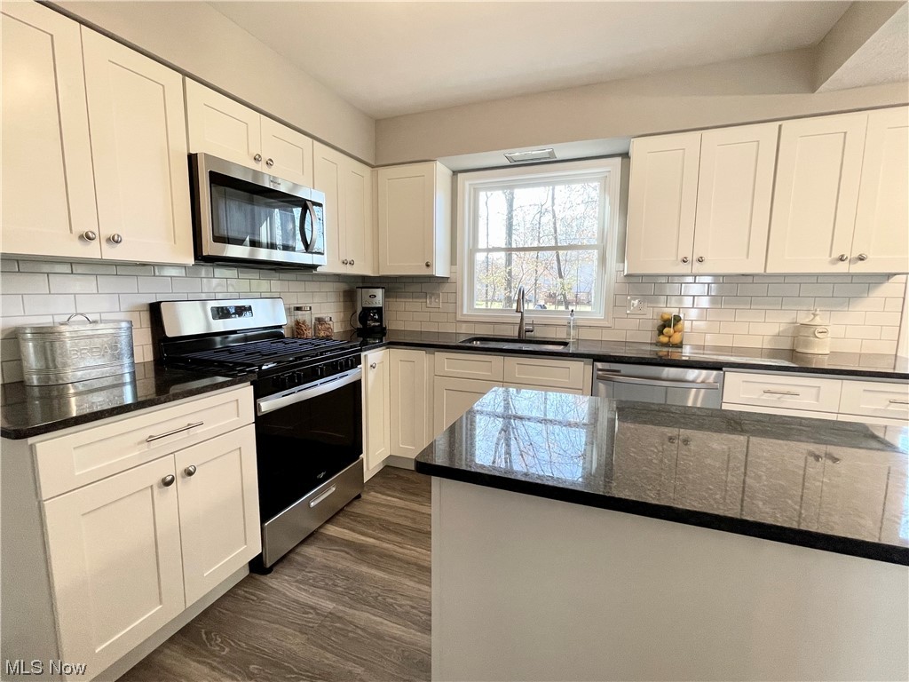 Williamsburg Estates 05 - Residential