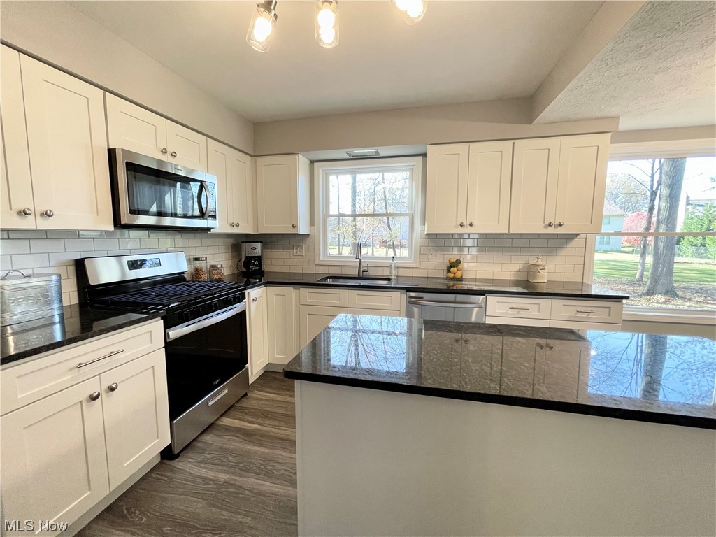 Williamsburg Estates 05 - Residential