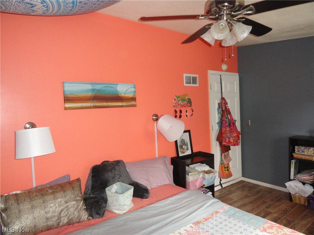 New Manchester - Residential