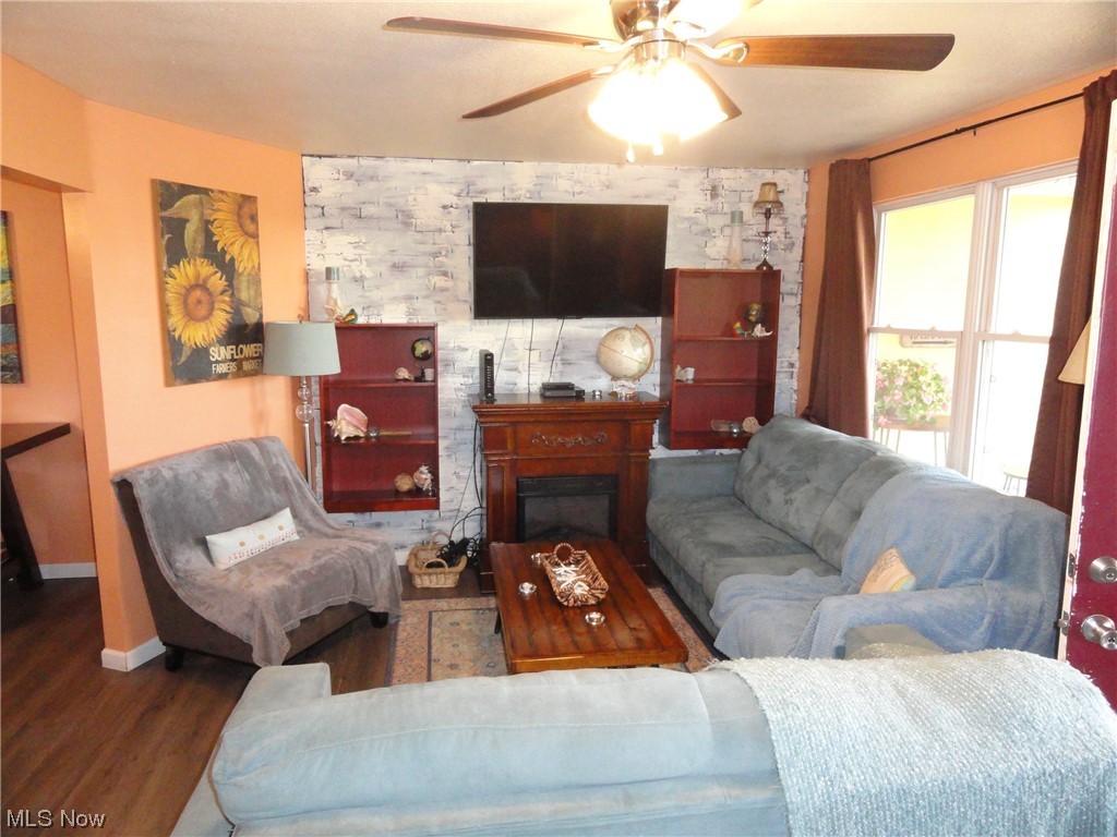 New Manchester - Residential