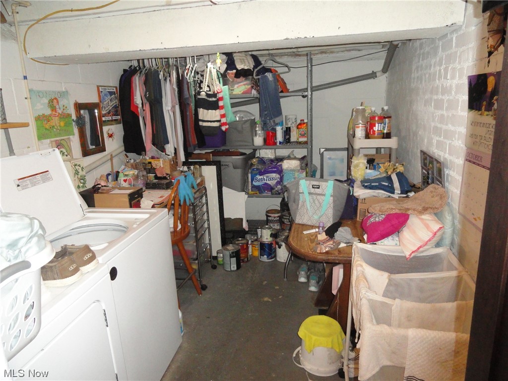 New Manchester - Residential