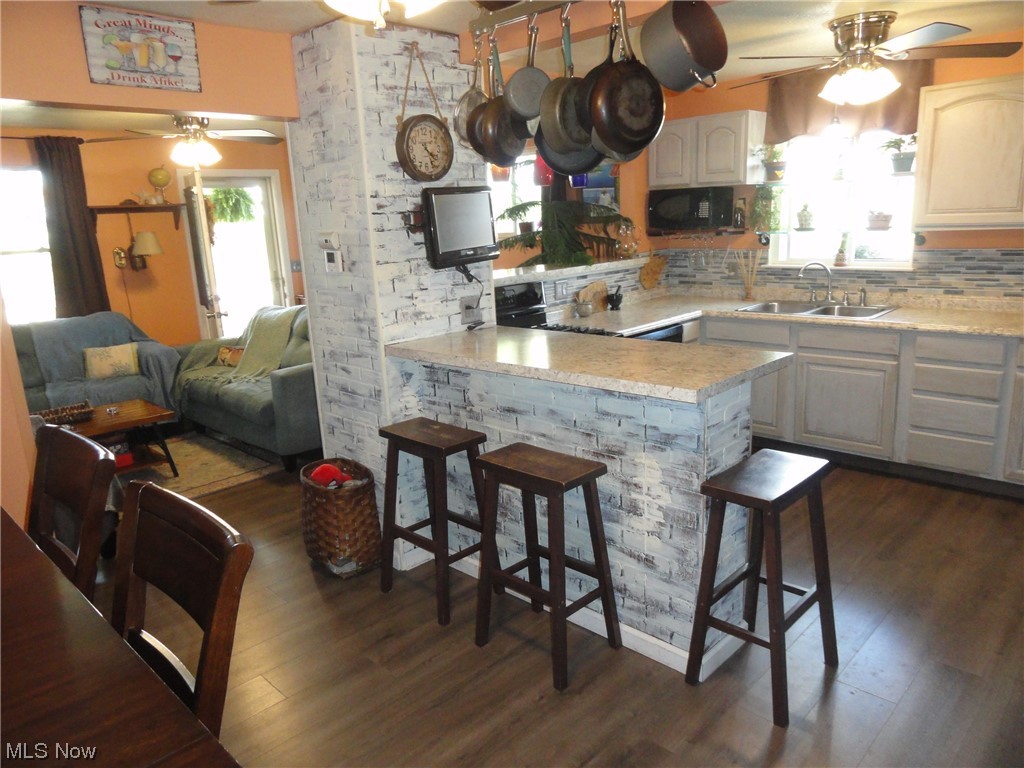 New Manchester - Residential