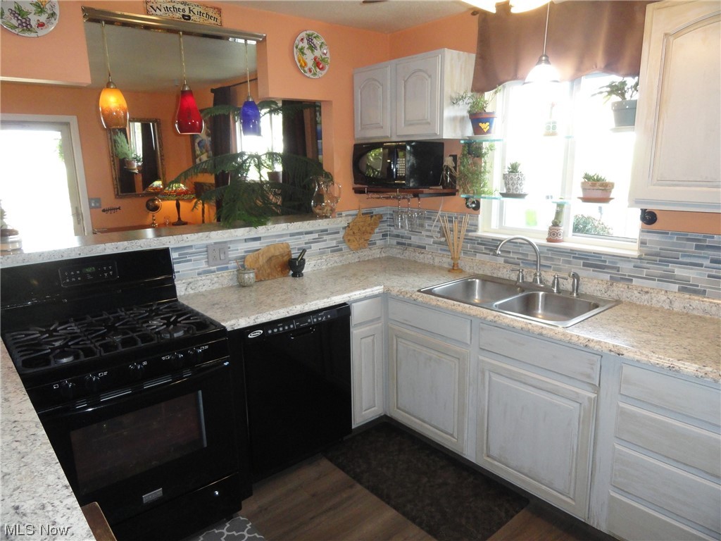 New Manchester - Residential