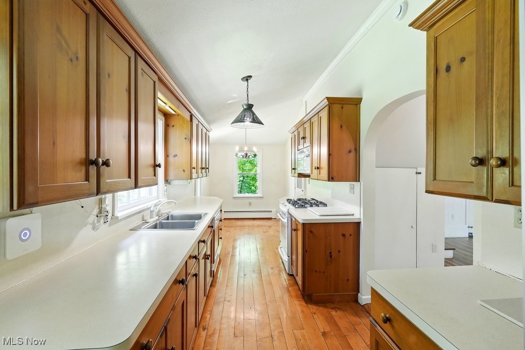 Moreland Hills, Ohio 44022, United States, 4 Bedrooms Bedrooms, ,3 BathroomsBathrooms,Residential,Active,144592