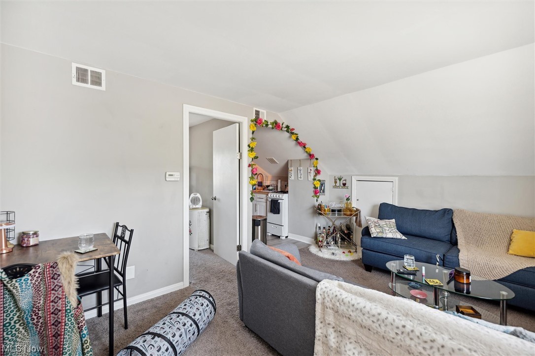 E G Gilberts 01 - Residential Income