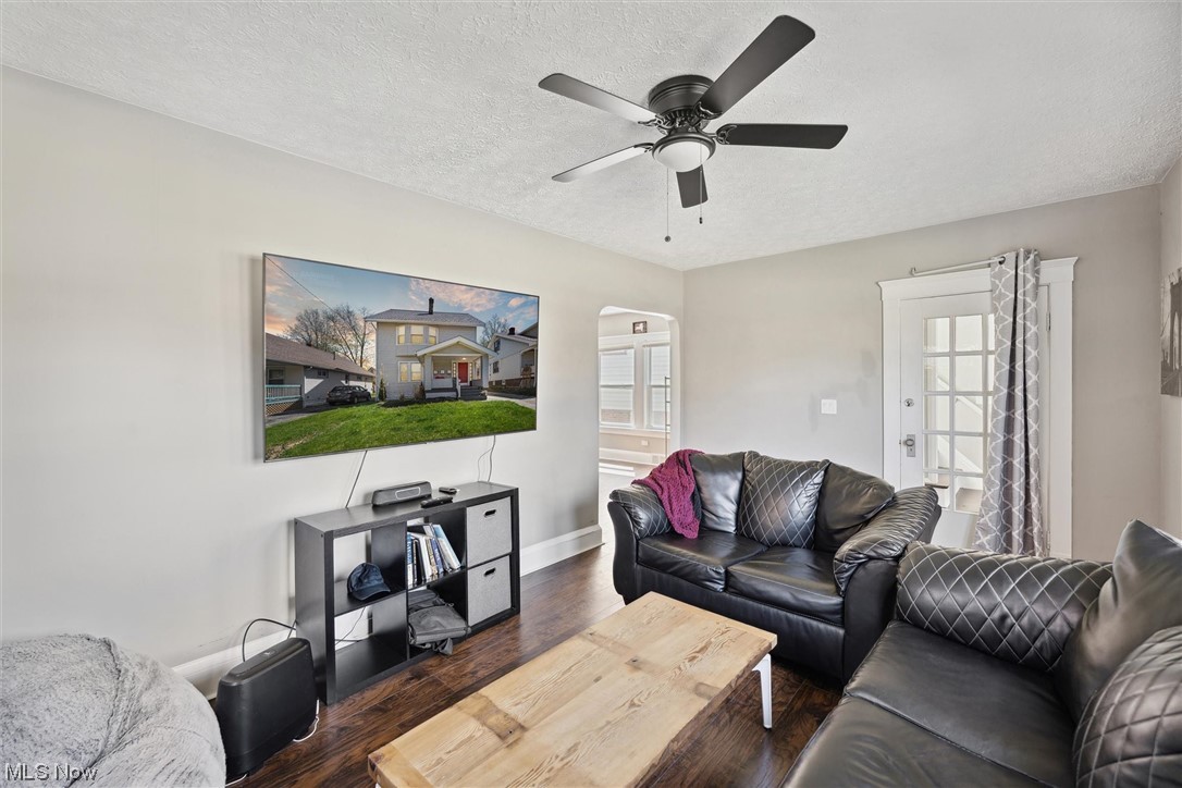 E G Gilberts 01 - Residential Income