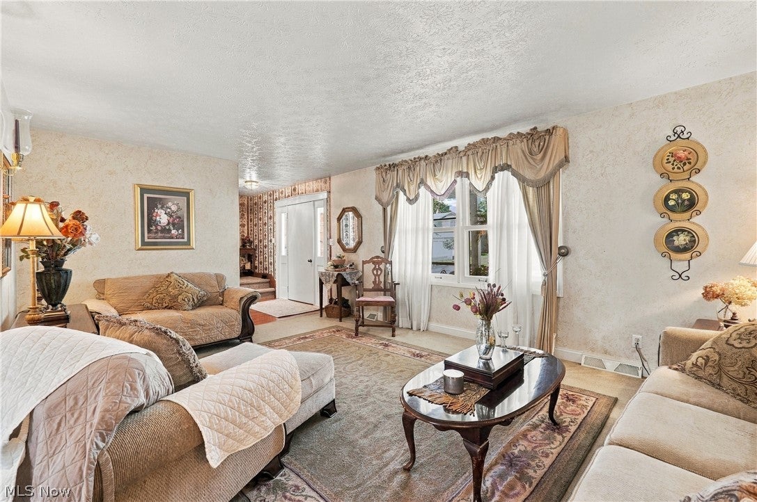 6155 Norwood Drive