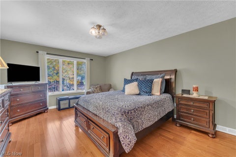 Tiny photo for 8411 N Bluff Drive, Broadview Heights, OH 44147 (MLS # 5256665)
