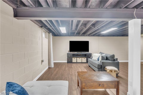 Tiny photo for 8411 N Bluff Drive, Broadview Heights, OH 44147 (MLS # 5256665)