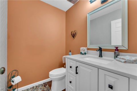 Tiny photo for 8411 N Bluff Drive, Broadview Heights, OH 44147 (MLS # 5256665)
