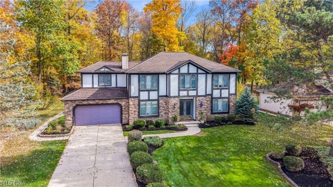 Tiny photo for 8411 N Bluff Drive, Broadview Heights, OH 44147 (MLS # 5256665)