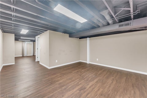 Tiny photo for 8411 N Bluff Drive, Broadview Heights, OH 44147 (MLS # 5256665)