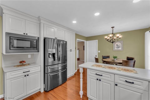 Tiny photo for 8411 N Bluff Drive, Broadview Heights, OH 44147 (MLS # 5256665)