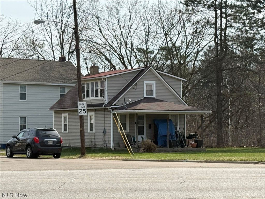 Photo of 1479 East Avenue, Akron, OH 44307 (MLS # 5190625)