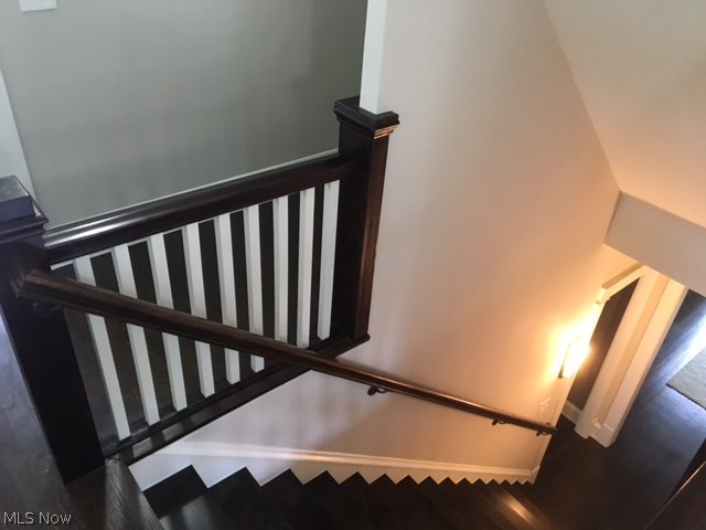 M M Browns - Residential