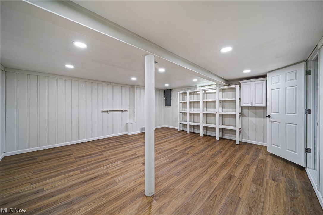 Pelham Manor - Residential