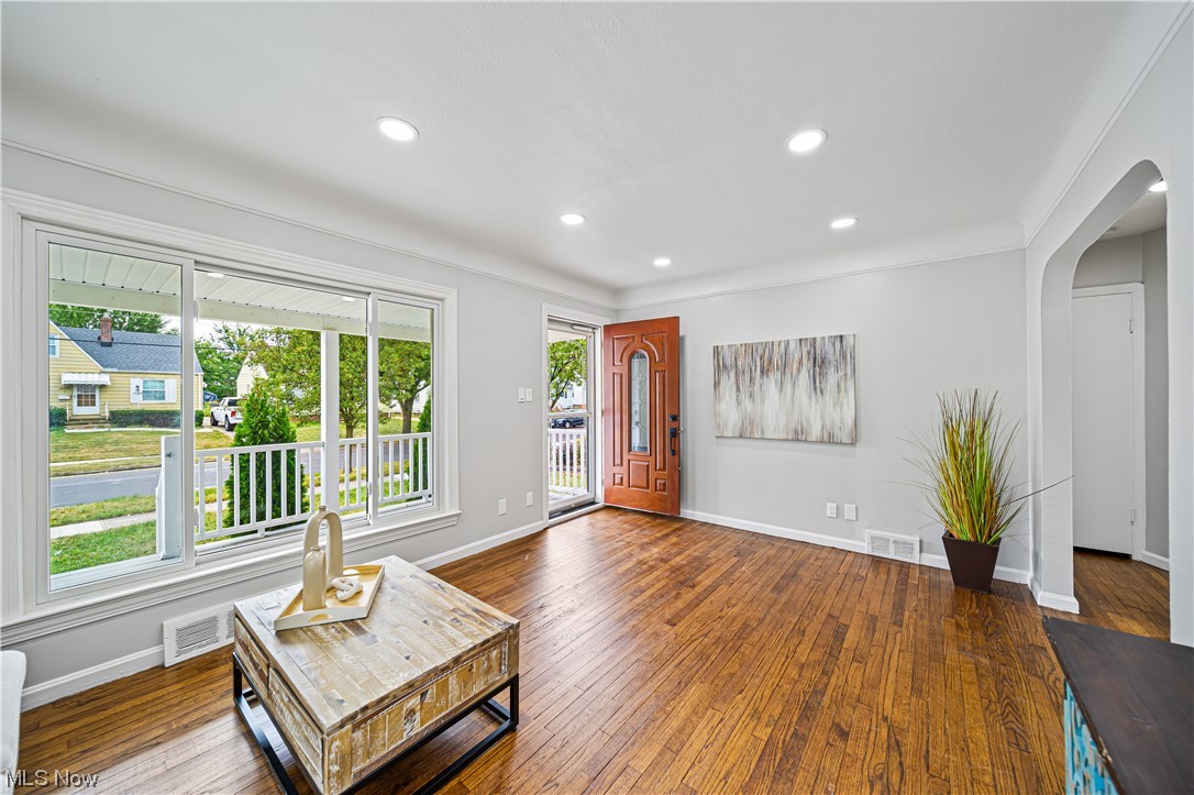 Pelham Manor - Residential