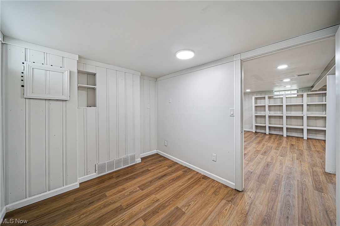 Pelham Manor - Residential