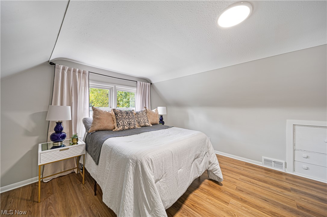 Pelham Manor - Residential