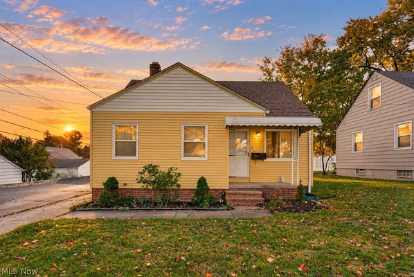 4967 CLAREMONT BLVD, CLEVELAND, OH 44125 - Image db78ff7c88565dbfff8a5b0e12132a20/511483918