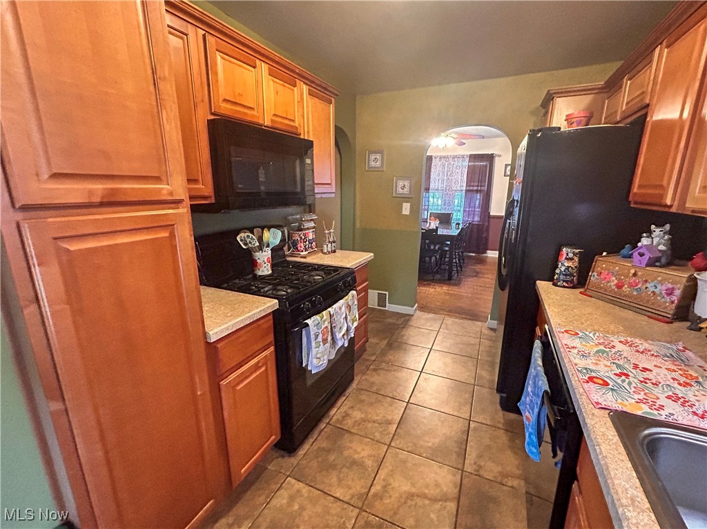76 Parkgate Avenue, Youngstown, Ohio image 8