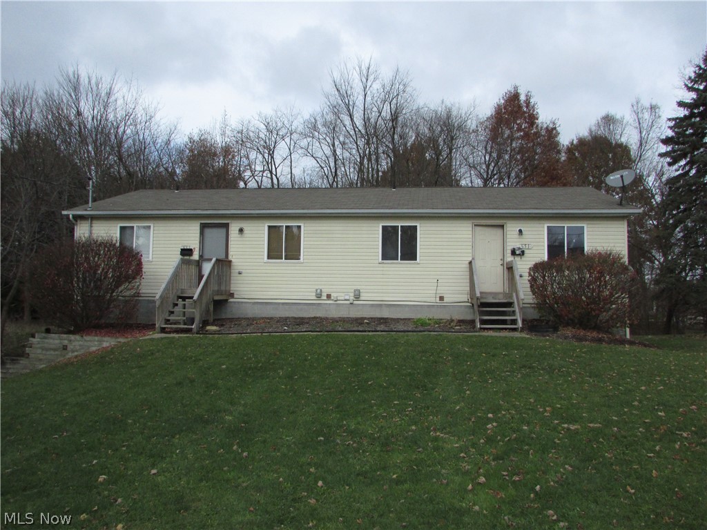 A remarkable turn key investment. Both units leased with excellent income. Over 11% cap rate. Each unit is 3 bed, 2 full bath and all electric. Each unit has its own garage. Updates have been done to both units, and the building. Private rear yard.