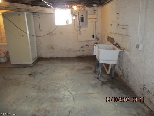 Rhodes - Residential Income