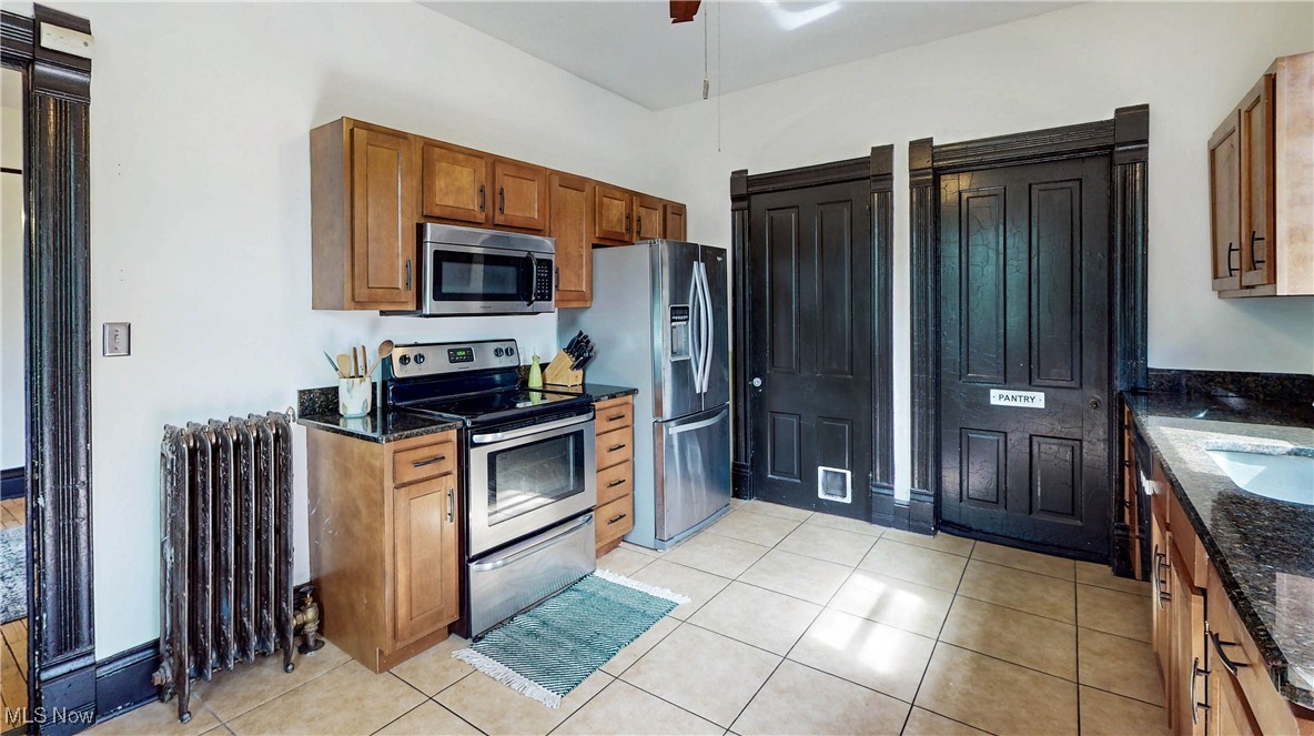 2963 Scranton Road, Cleveland, Ohio image 15