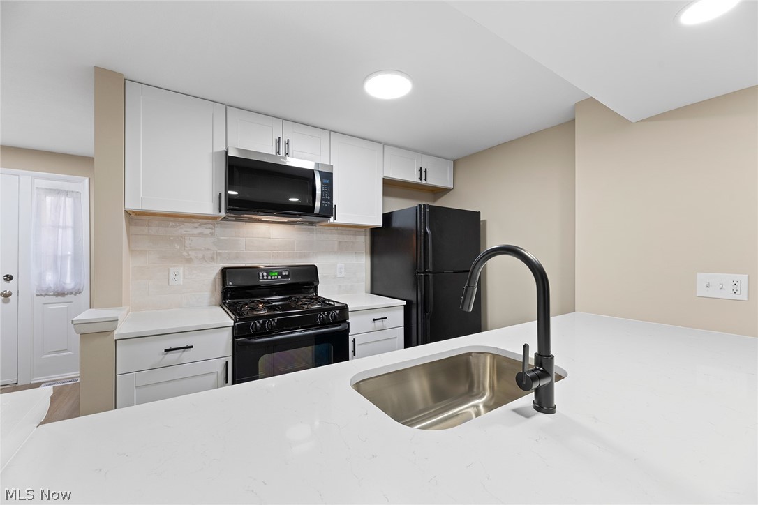 Palmetto Ave - Residential