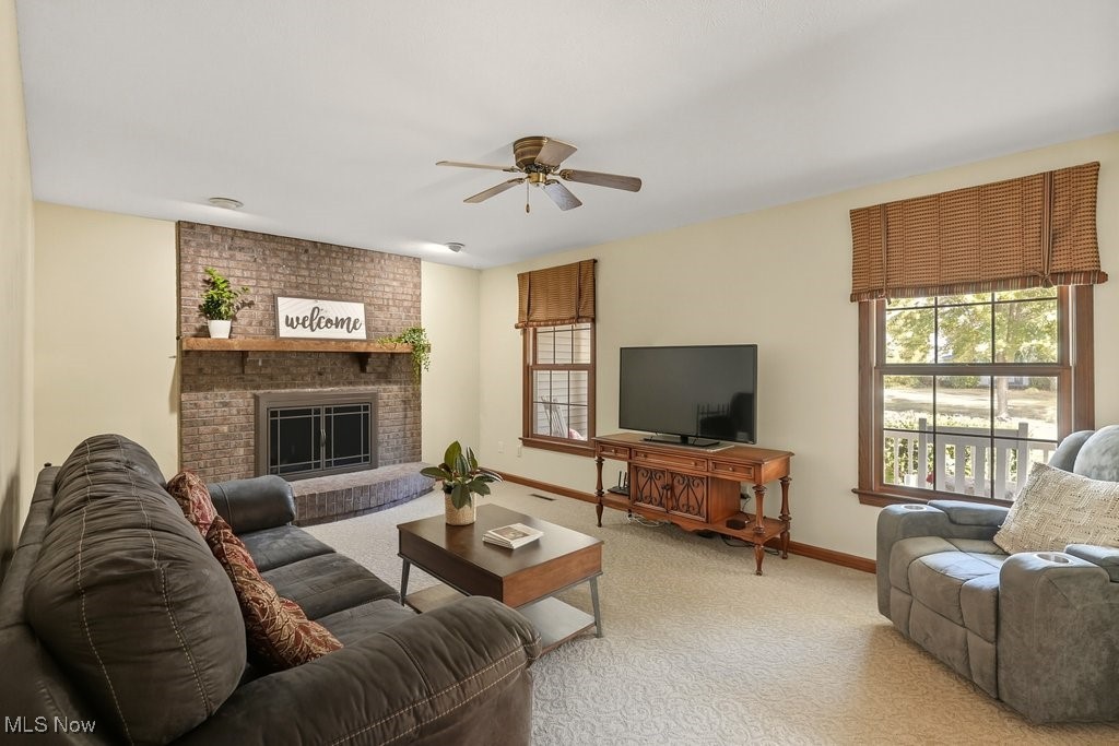 Cuyahoga Falls, Ohio 44223, United States, 5 Bedrooms Bedrooms, ,4 BathroomsBathrooms,Residential,Pending,213908