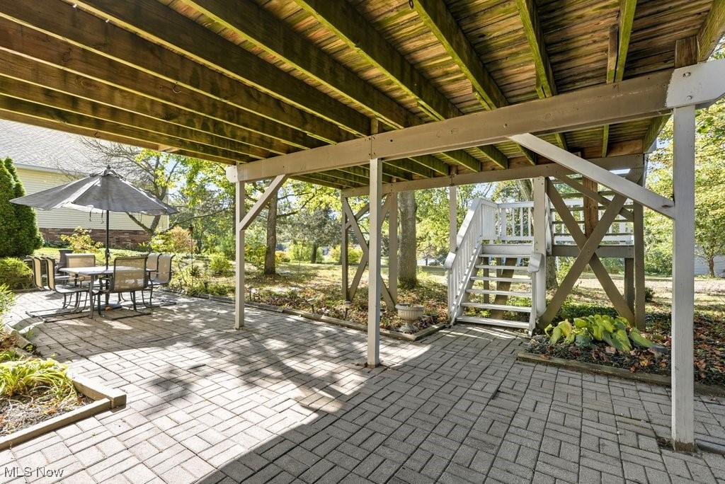 Cuyahoga Falls, Ohio 44223, United States, 5 Bedrooms Bedrooms, ,4 BathroomsBathrooms,Residential,Pending,213908