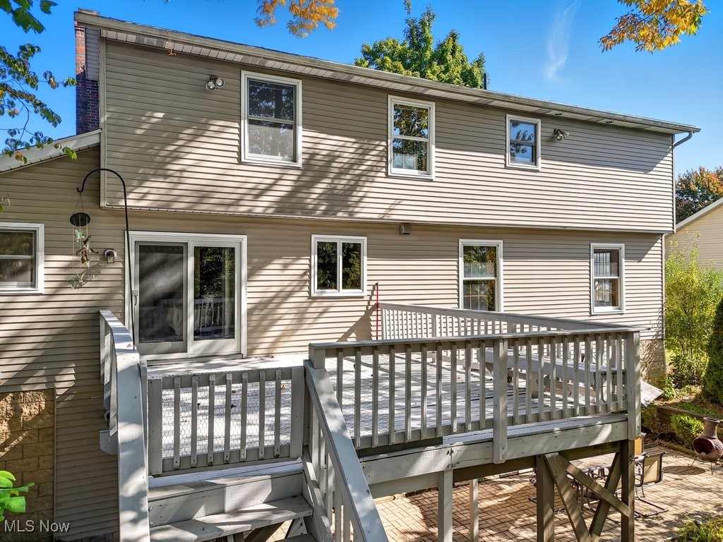 Cuyahoga Falls, Ohio 44223, United States, 5 Bedrooms Bedrooms, ,4 BathroomsBathrooms,Residential,Pending,213908