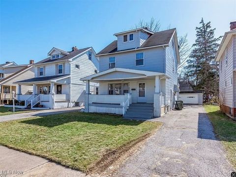 13812 S Parkway Drive Garfield Heights OH 44105