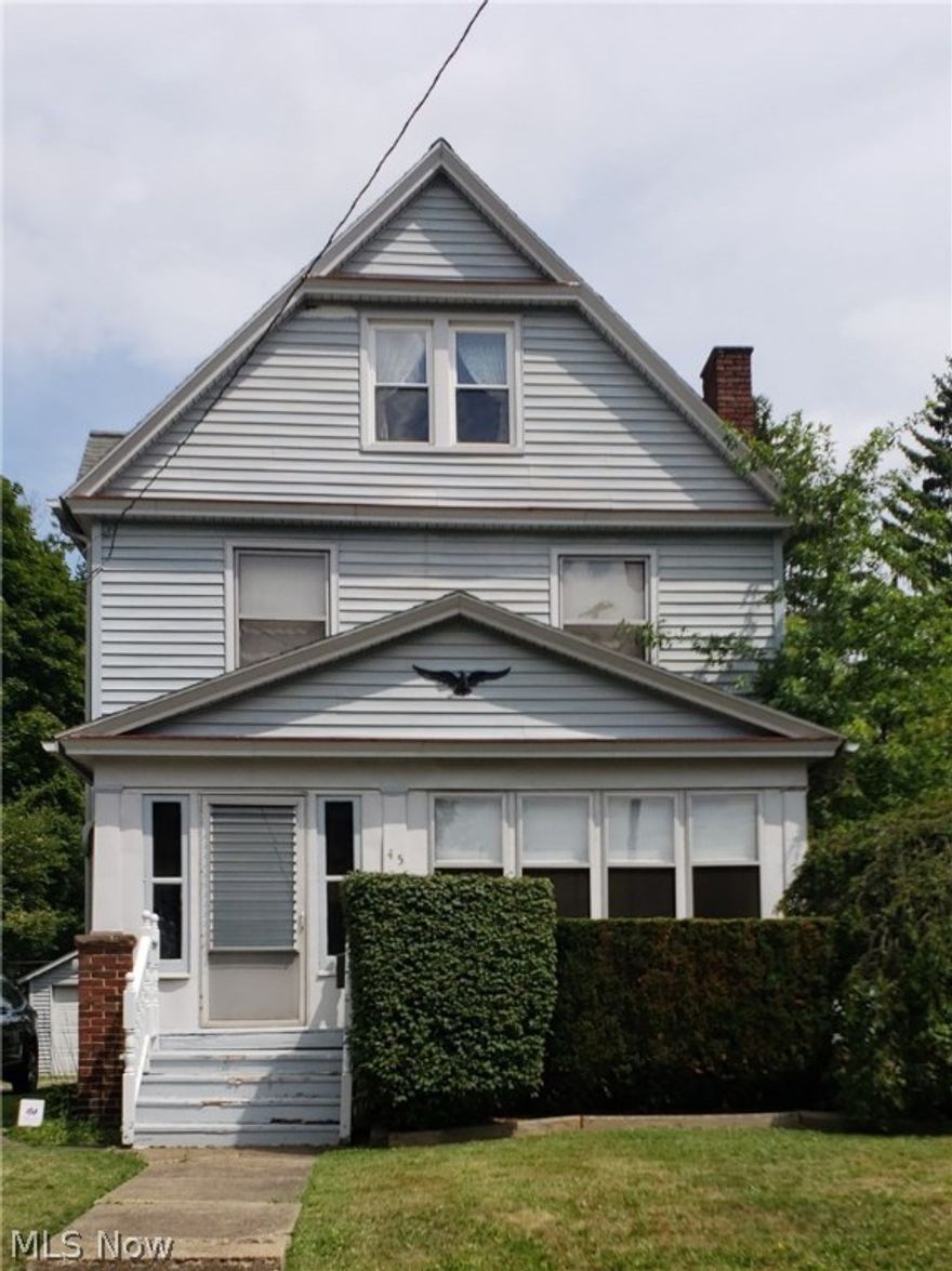 This 3 Bedroom home can be an investor's dream or ready for a new family. This home offers plenty of natural woodwork. Has an eat in kitchen plus formal dining room. The dining room has sliders out to the deck and a charming window seat. Upstairs offers 3 bedrooms, large bath with claw foot tub. Full walk up attic offering plenty of storage.  Relax on the deck or enjoy the enclosed front porch. Mechanics all in good working order.
All appliances included, even the window air conditioner units. Home being sold "as is" and at this price, wont last long!