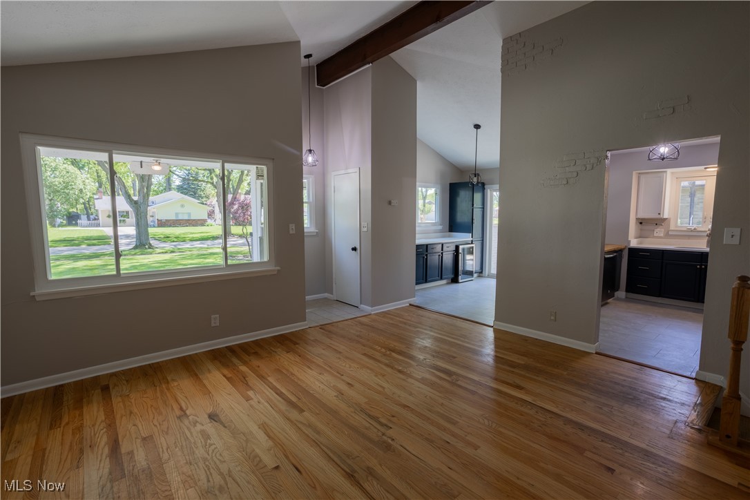 24036 Vincent Drive, North Olmsted, Ohio image 7