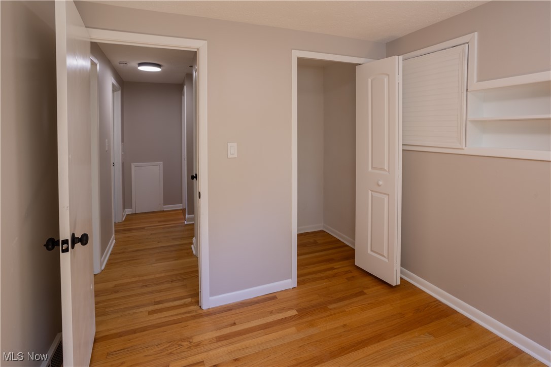 24036 Vincent Drive, North Olmsted, Ohio image 25