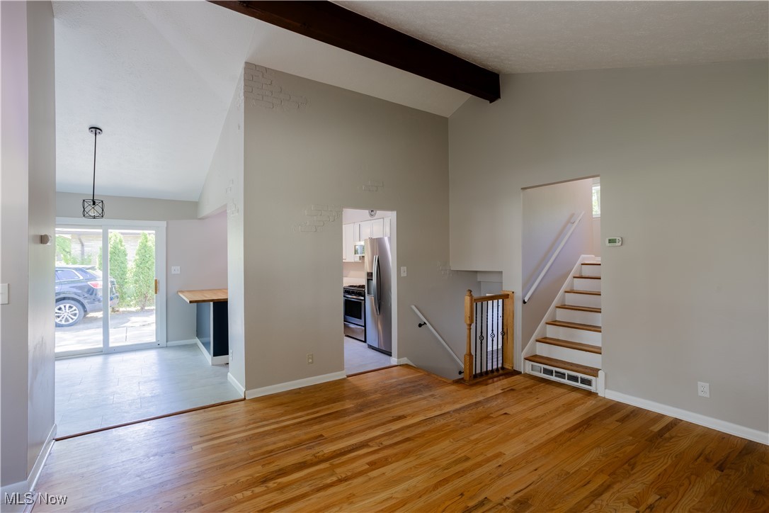 24036 Vincent Drive, North Olmsted, Ohio image 8