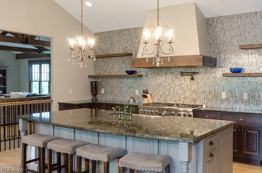 Little Mountain Cntry Club 03&4 - Residential