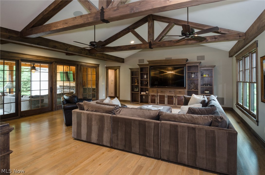 Little Mountain Cntry Club 03&4 - Residential