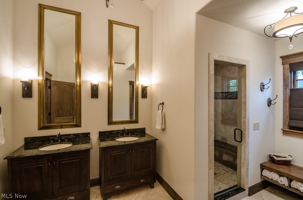 Little Mountain Cntry Club 03&4 - Residential