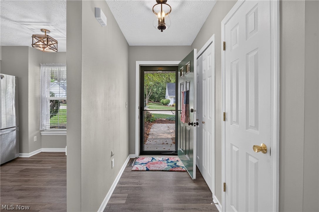 4246 Settlers Way