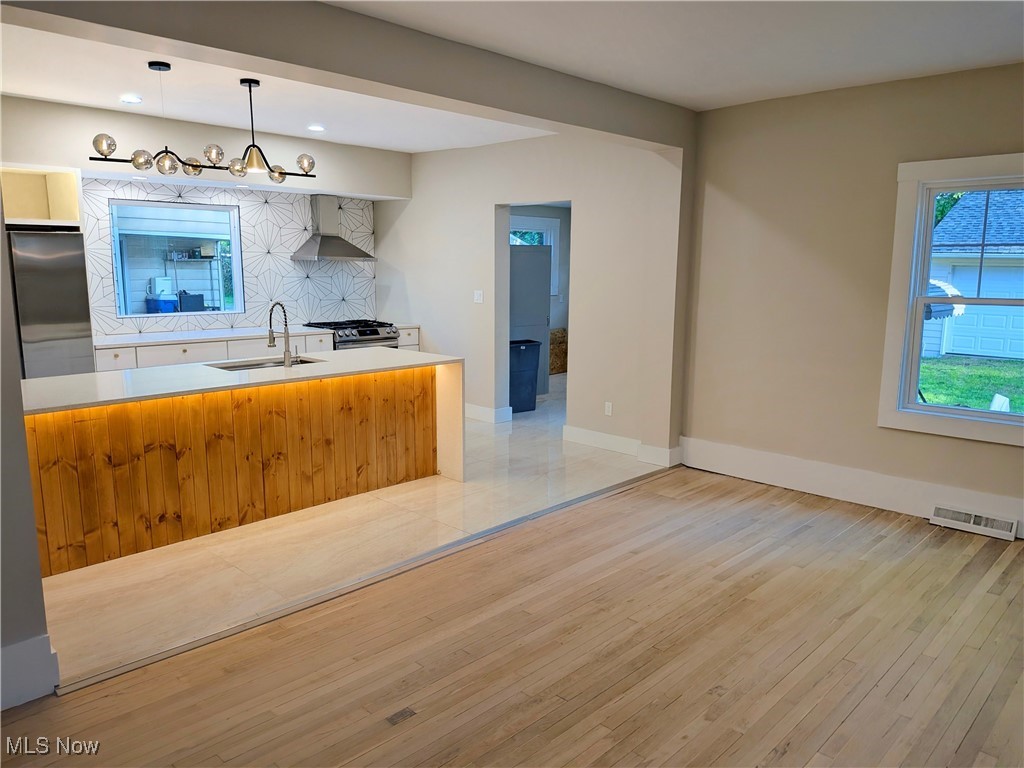 10225 Baltic Road, Cleveland, Ohio image 16