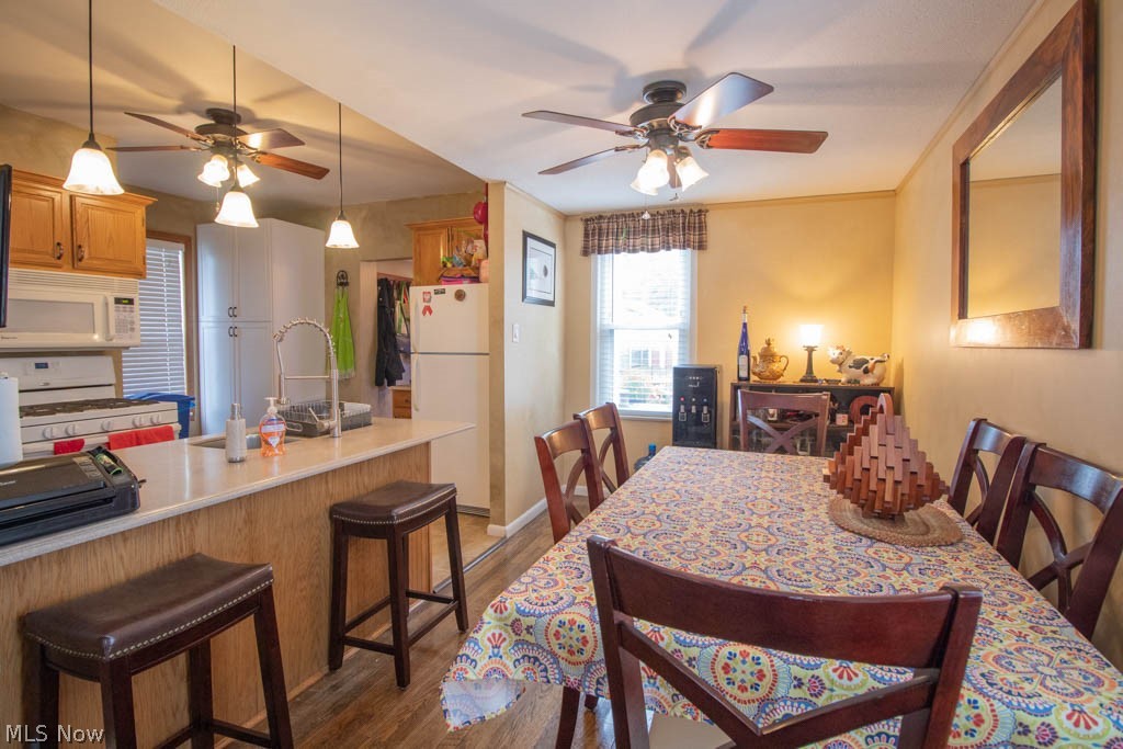 Collins & Robinsons 09 - Residential