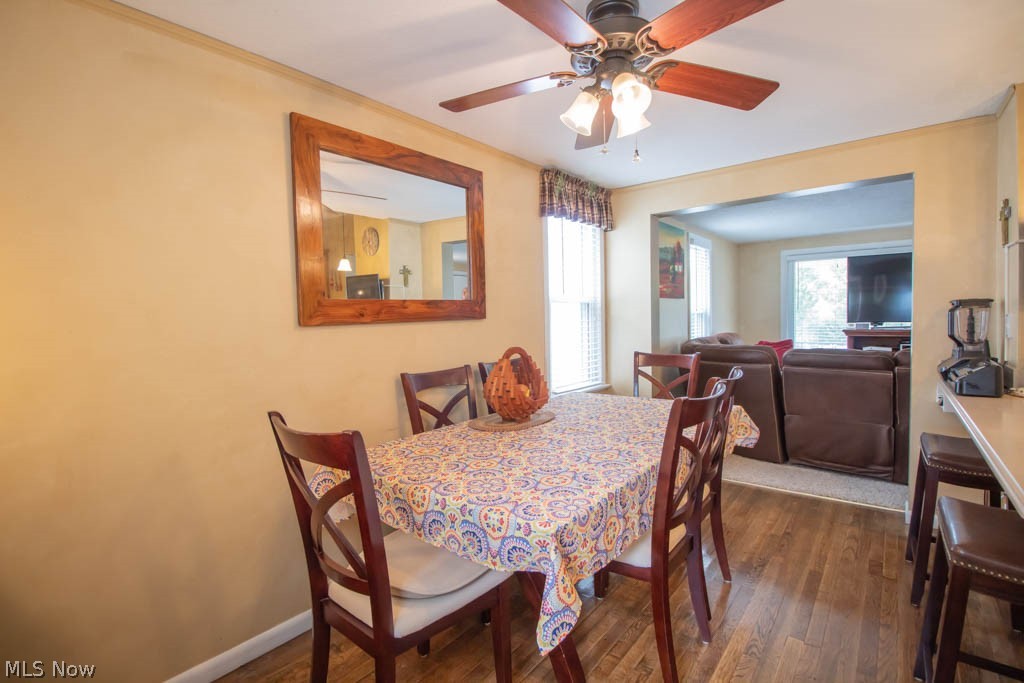 Collins & Robinsons 09 - Residential