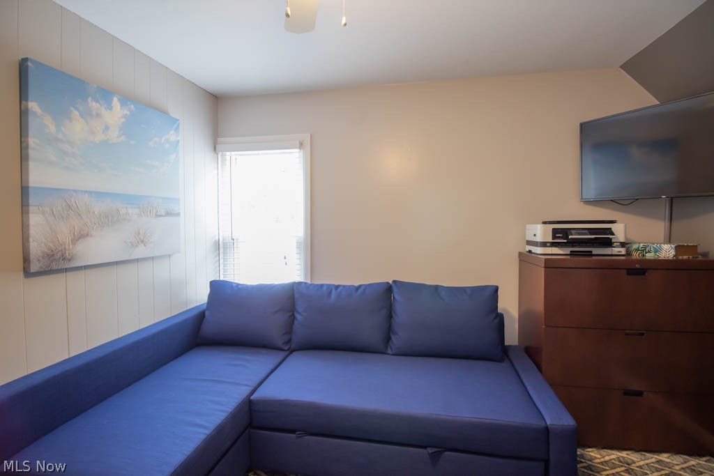 Collins & Robinsons 09 - Residential