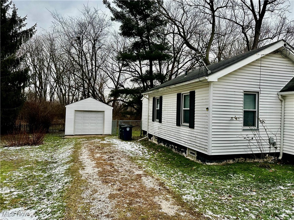 Nesmith Lake Heights - Residential