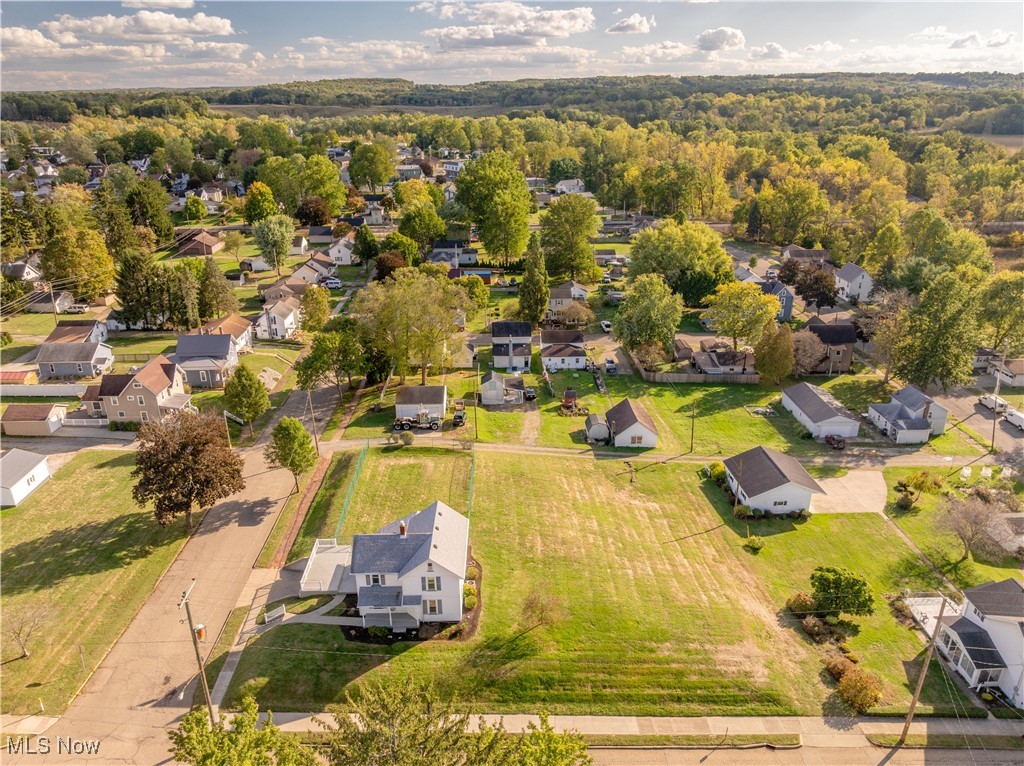 Village/Navarre - Residential
