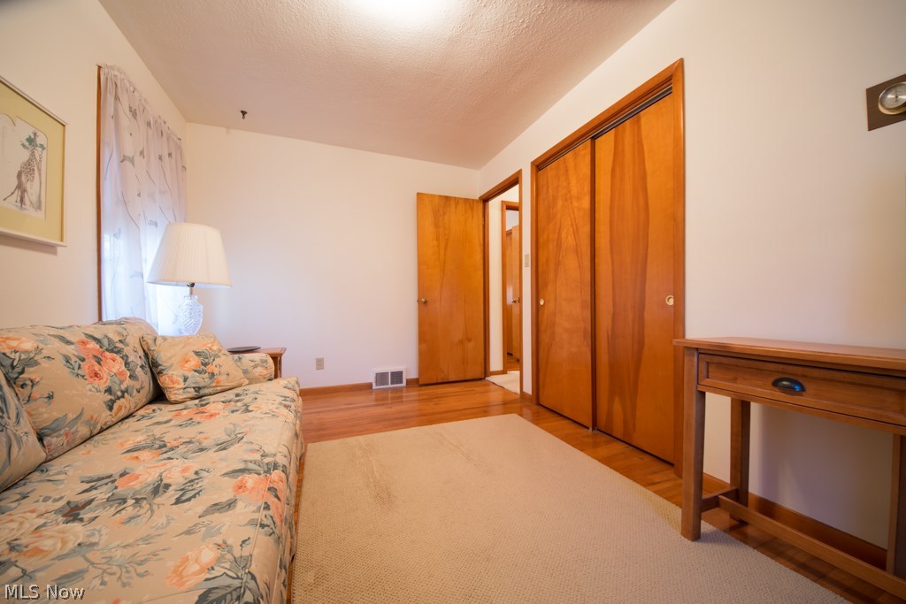 Mayfair Acres Sub - Residential