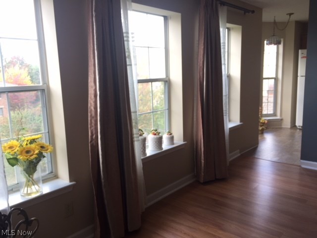 Fox Hollow/Woodhawk Condo - Residential