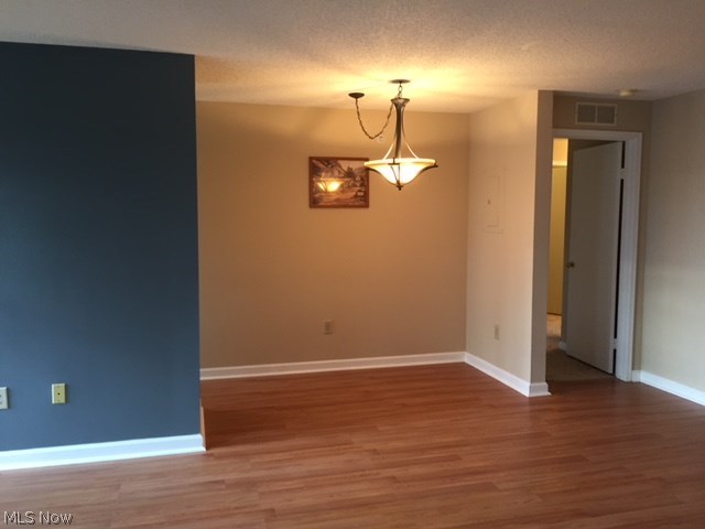 Fox Hollow/Woodhawk Condo - Residential